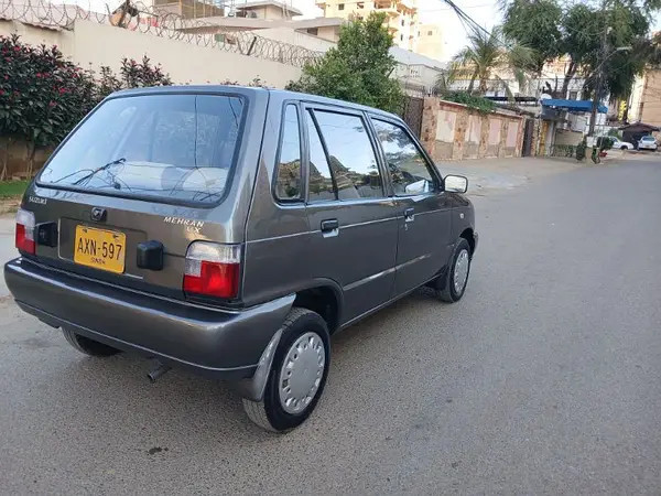 suzuki-mehran-2012-vx-big-4