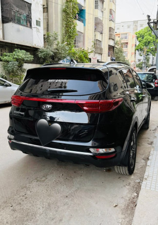 kia-sportage-black-limited-edition-big-5