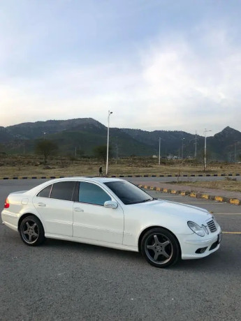 mercedes-e-500-2003-big-4