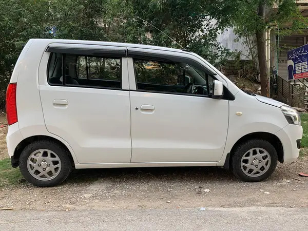 suzuki-wagon-r-ags-2021-big-3