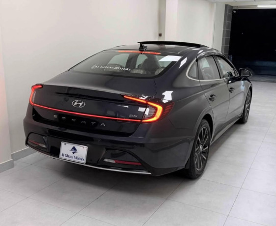 hyundai-sonata-25-big-1