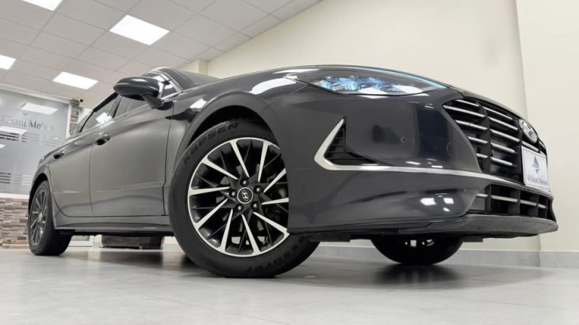 hyundai-sonata-25-big-6
