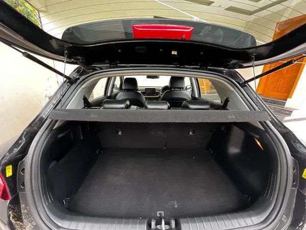 kia-stonic-ex-2022-model-big-9