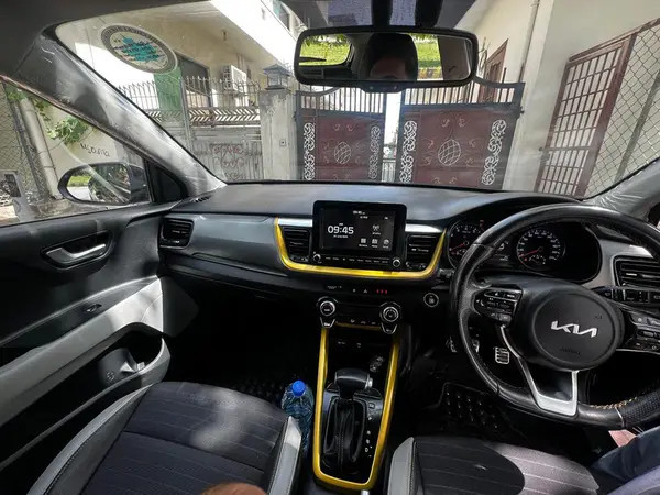 kia-stonic-ex-2022-model-big-14