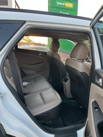hyundai-tucson-hybrid-signature-big-4