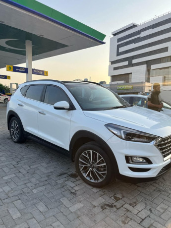 hyundai-tucson-hybrid-signature-big-1