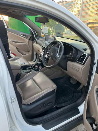 hyundai-tucson-hybrid-signature-big-5