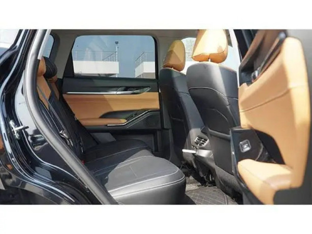 brand-new-haval-h6-hev-2025-big-6