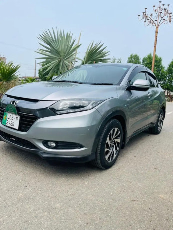honda-vezel-2014-2017-big-0
