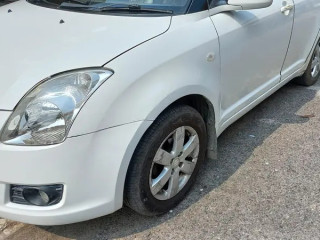 suzuki-swift-glx-cvt