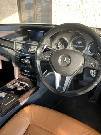 mercedes-e200-2013-big-7