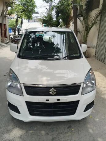 suzuki-wagon-r-2015-big-0