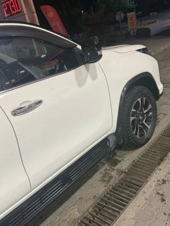 toyota-fortuner-27-vvti-2017-big-4