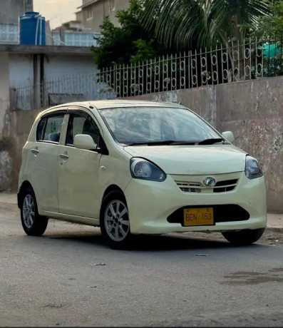 daihatsu-mira-2012-big-1