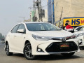 toyota-corolla-altis-grande-small-0