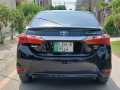 toyota-corolla-altis-grande-x-cvt-i-18-beige-interior-small-2