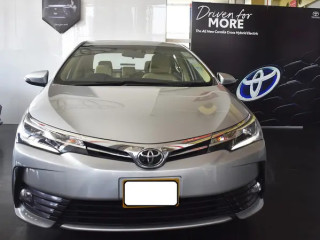 toyota-altis-grande-2017