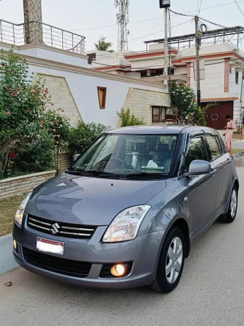 suzuki-swift-dlx-13-navigation-model-2016-big-2