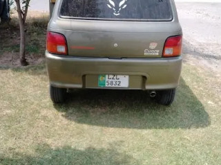 daihatsu-cuore-2005