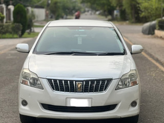 toyota-premio-f-15
