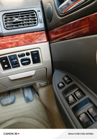 toyota-premio-g-20-big-3