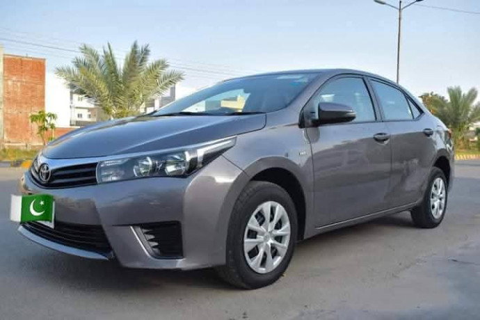 toyota-corolla-altis-x-manual-16-big-1