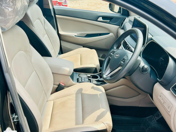 hyundai-tucson-awd-2024-big-6