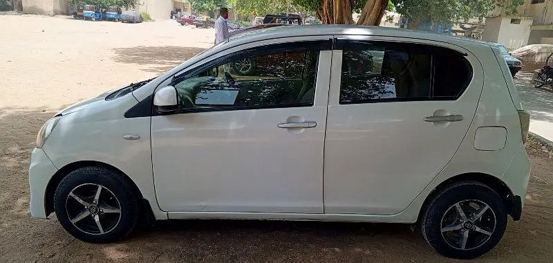 daihatsu-mira-2015register-2018-genuine-condition-big-3