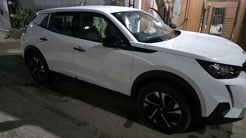 peugeot-2008-active-2023-big-1