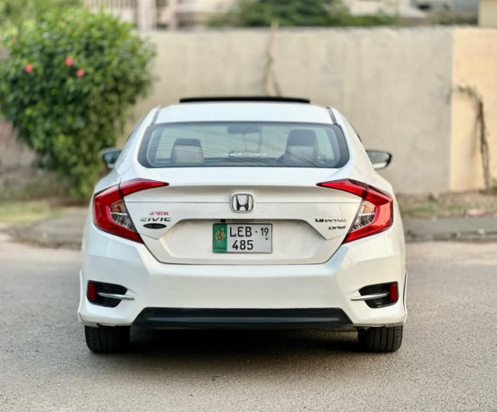 honda-civic-oriel-big-4