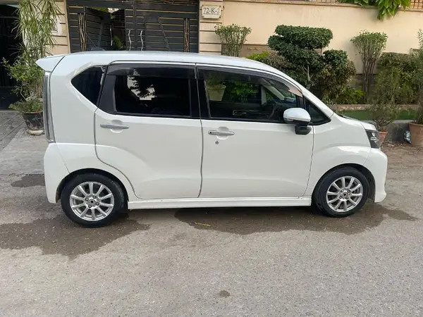 daihatsu-move-custom-rs-2017-big-1