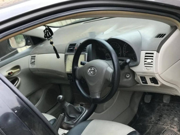 toyota-corolla-altis-x-manual-16-big-1