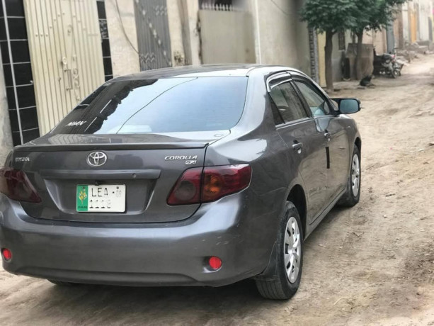 toyota-corolla-altis-x-manual-16-big-3