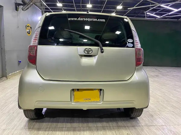 toyota-passo-2009-big-3