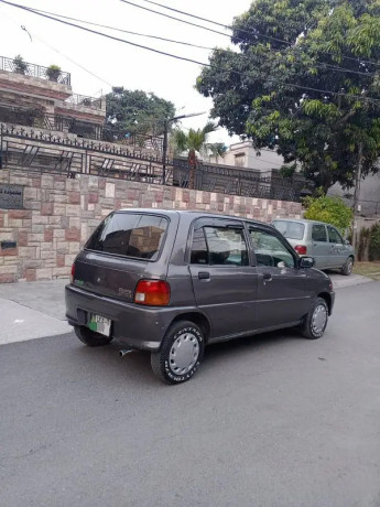 daihatsu-cuore-big-0