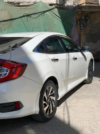honda-civic-oriel-2018-big-4