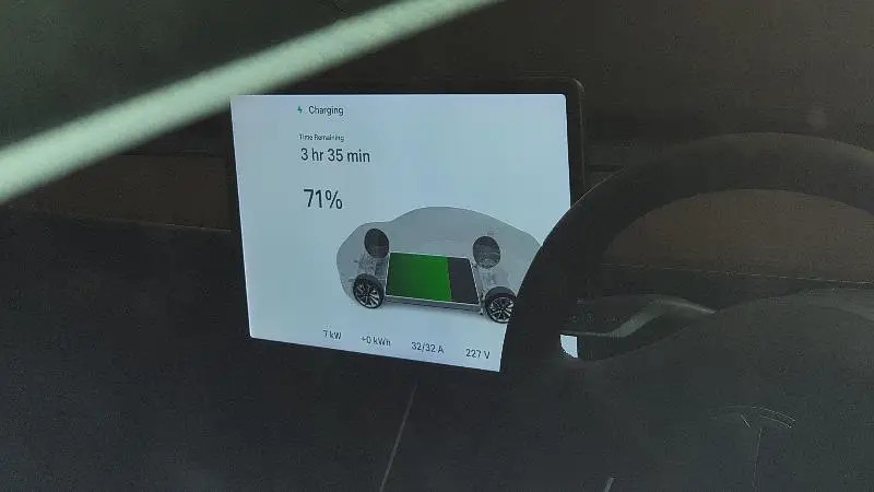 tesla-model-3-long-range-450km-electric-75kw-dual-motor-big-7