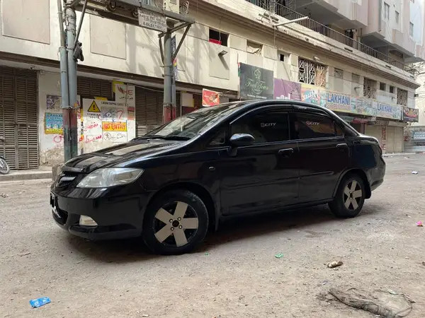honda-city-2006-auto-family-use-big-2