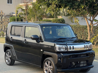 daihatsu-taft-dark-chrome-venture-edition