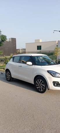 suzuki-swift-glx-cvt-2022-big-0