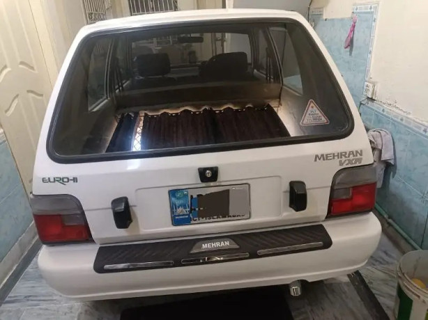 suzuki-mehran-2016-big-12