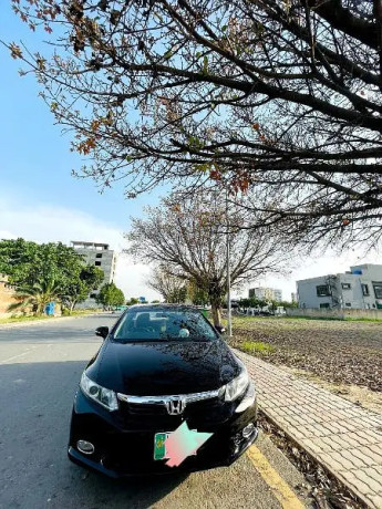 honda-civic-oriel-big-0