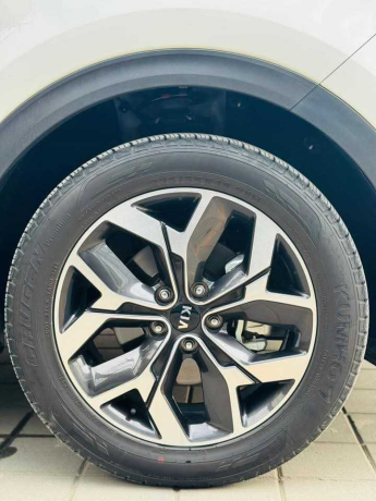 kia-sportage-alpha-big-7