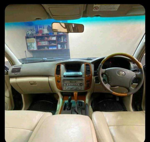 toyota-land-cruiser-zx-gasoline-35l-big-2