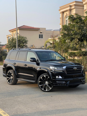 toyota-land-cruiser-ax-wald-kitted-20-big-0