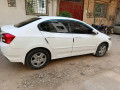 honda-city-ivtec-2021-small-4