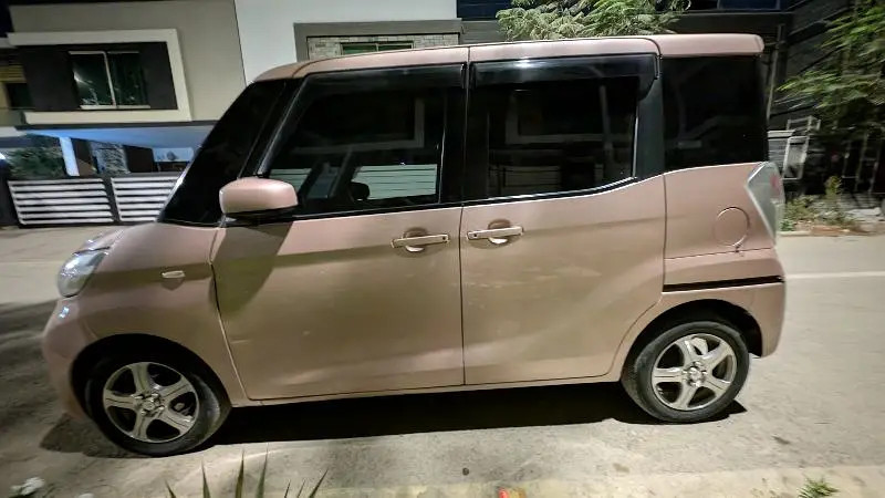 nissan-dayz-roox-20142018reg-bt-alto-mira-cultus-luxury-660cc-car-big-4