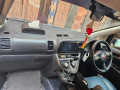 toyota-wish-18x-2006-small-7