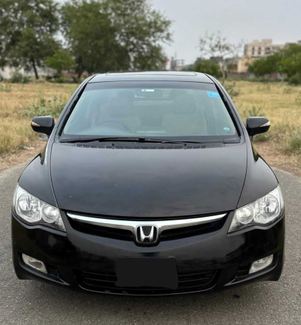 honda-civic-oriel-big-0