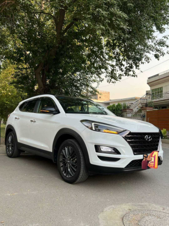 hyundai-tucson-hybrid-signature-big-3